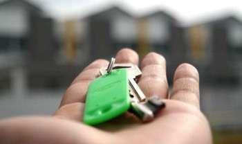 É possível aproveitar a recuperação do mercado imobiliário e vender rapidamente um imóvel?